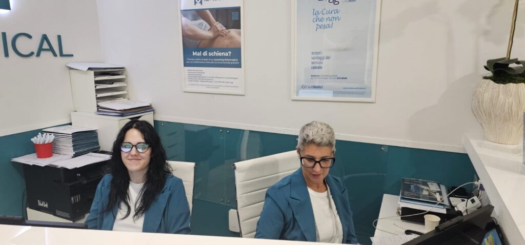 Mk Medical - Desk